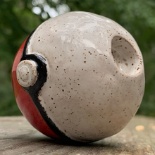 Load image into Gallery viewer, Pokeball Pipe
